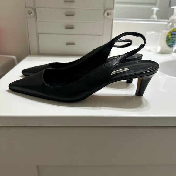 Manolo Blahnik Carolyne 90 - Picture 12 of 12